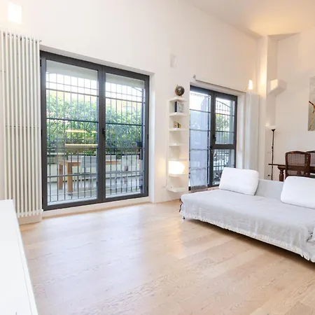 Vivimihome Loft Su Due Livelli Con Terrazzo Milan Exterior photo